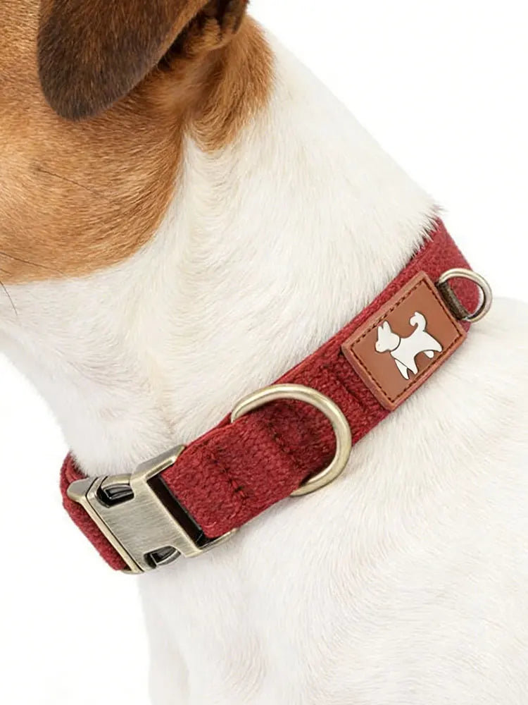 DC001-dog collars and pet neckbands, suitable for small, medium, and large dogs, perfect for outdoor use, anti-lost.